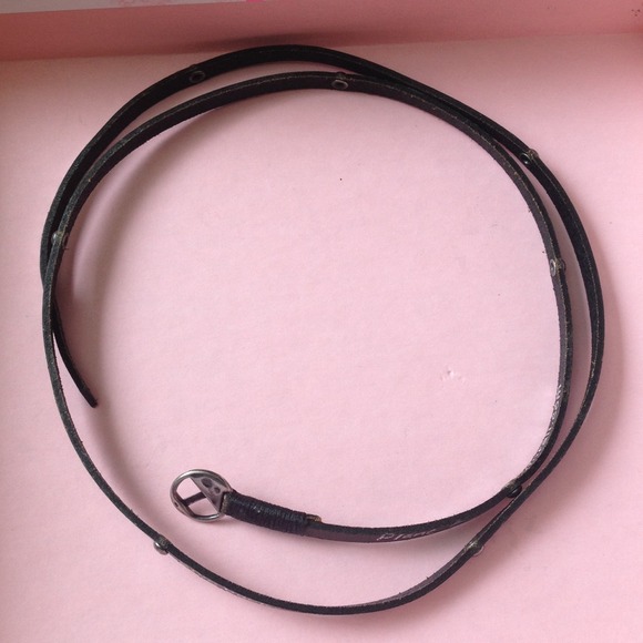 Jewelry - Picture 3 of 4