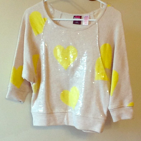 Flirty Sweatshirt