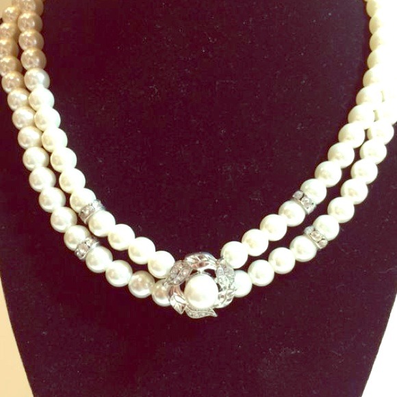 💃choker style pearl necklace 💃