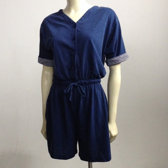 🚫BUNDLED🚫 Vintage blue romper