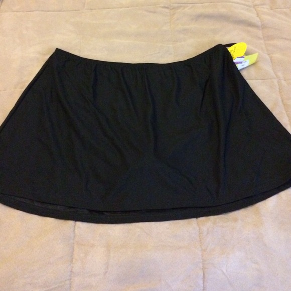 Swim skirt