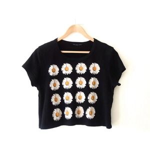 Daisy crop top