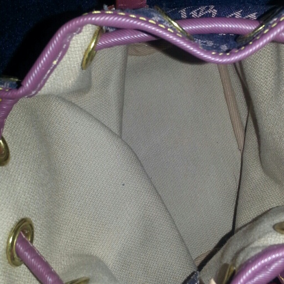 Bag - Picture 2 of 4