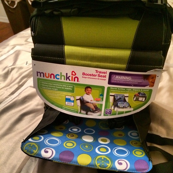 Travel booster seat