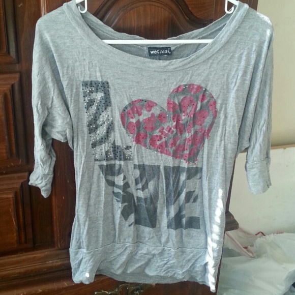 Wet seal shirt