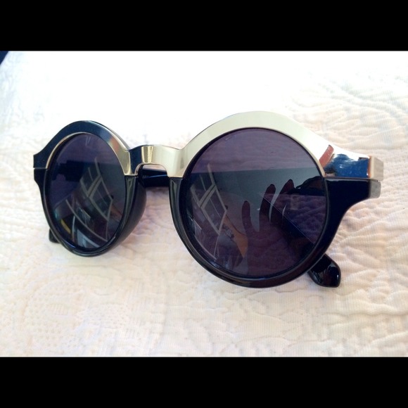 Round Sunglasses 😎