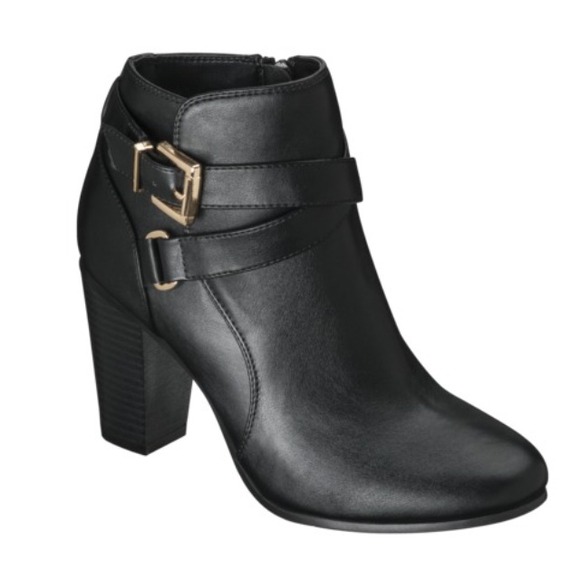 Shoes - Black booties Shoes - Black booties
