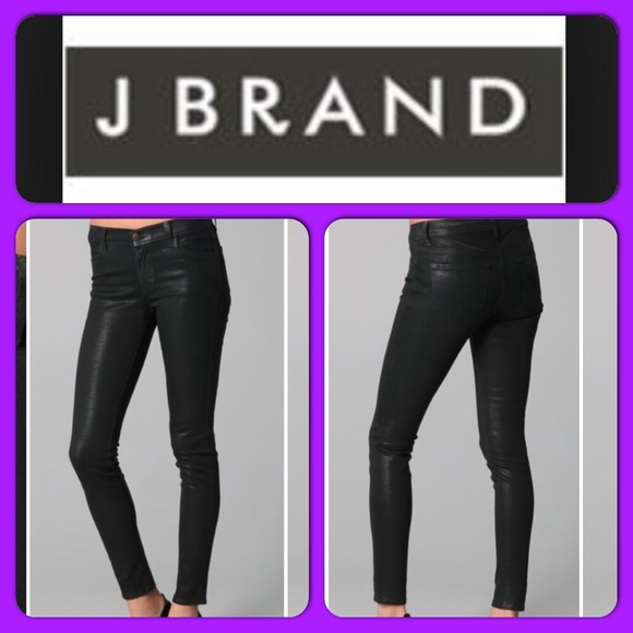 J Brand Denim - 🎉HOST PICK🎉J Brand Black Super Skinny jeans🎉.