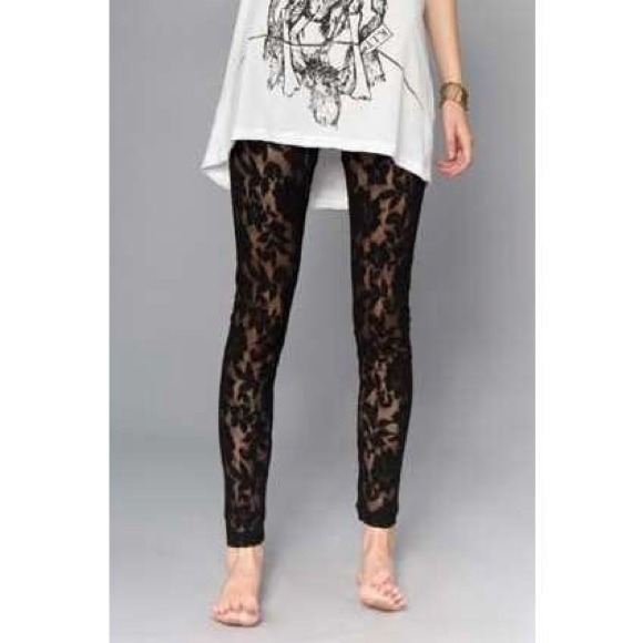 New black lace leggings