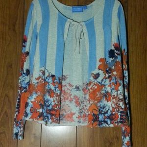 Simply Vera Vera Wang Sweater. NEVER WORN. Size M