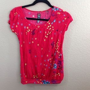 Cute Free People Knit Top XS, only $10 if bundled