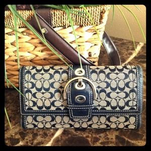 Coach wallet and checkbook