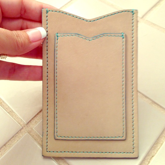 Leather iPhone & card holder🍀 - Picture 1 of 3