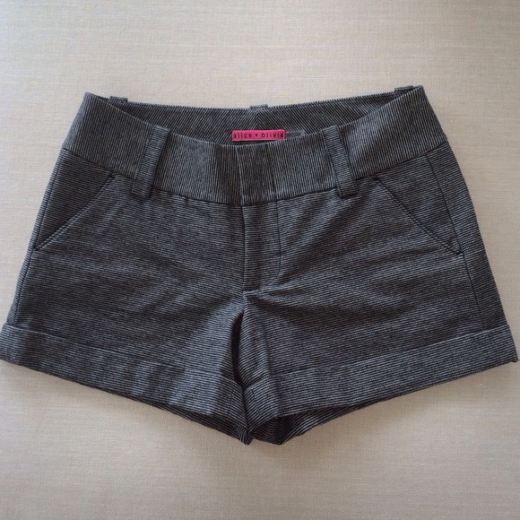 Alice + Olivia Pants - Alice + Olivia Shorts