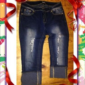 🎈BUNDLE🎈✅CAPRI BLUE JEANS✅💕💕