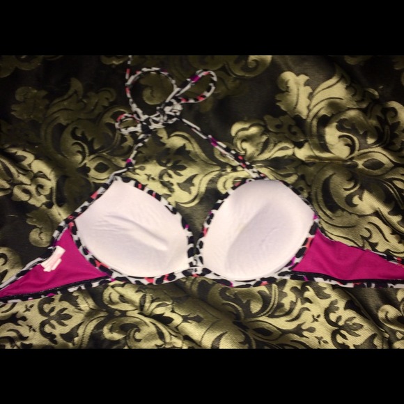 Pink cheetah bikini! - Picture 3 of 3