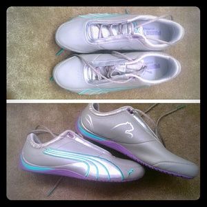 Sz 10 Puma sneakers nwot
