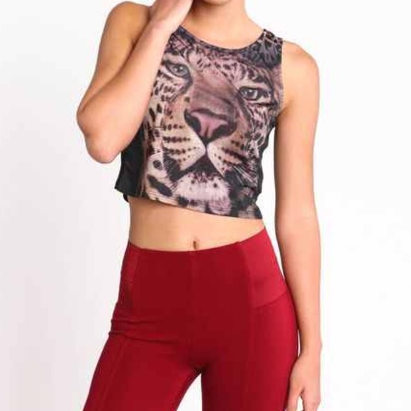 Pet Leopard Crop Top - Picture 3 of 4