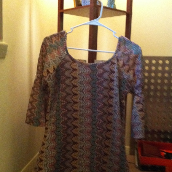 Dress - Picture 3 of 3