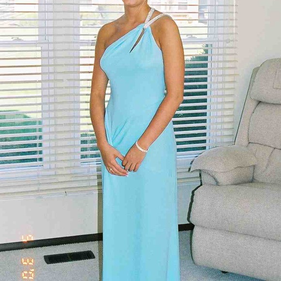 Gorgeous light blue w/crystal strap evening gown