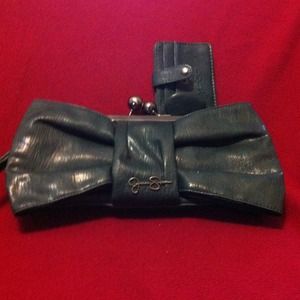 Jissica Simpsom Clutch