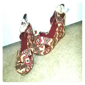 Shoes (wedges)