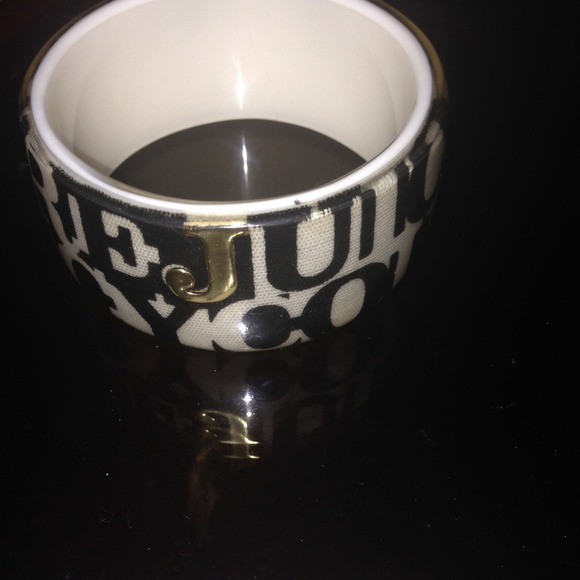 Juicy bangle