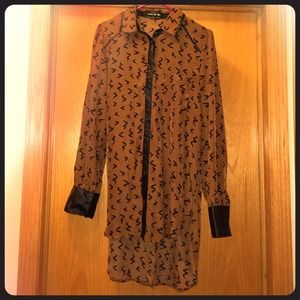 Printed open back blouse