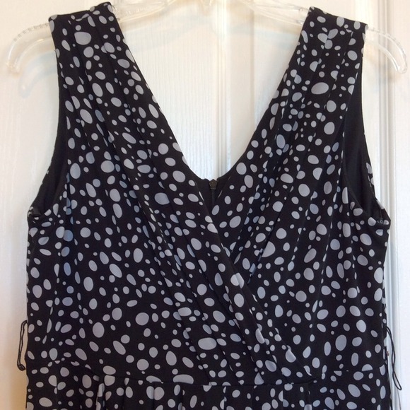 🌺SOLD🌺NEW Polka dot dress - Picture 2 of 4