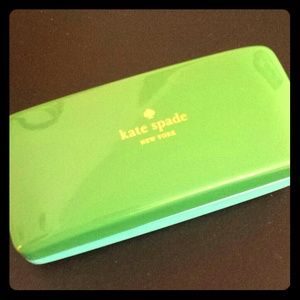Kate spade glasses case and cloth