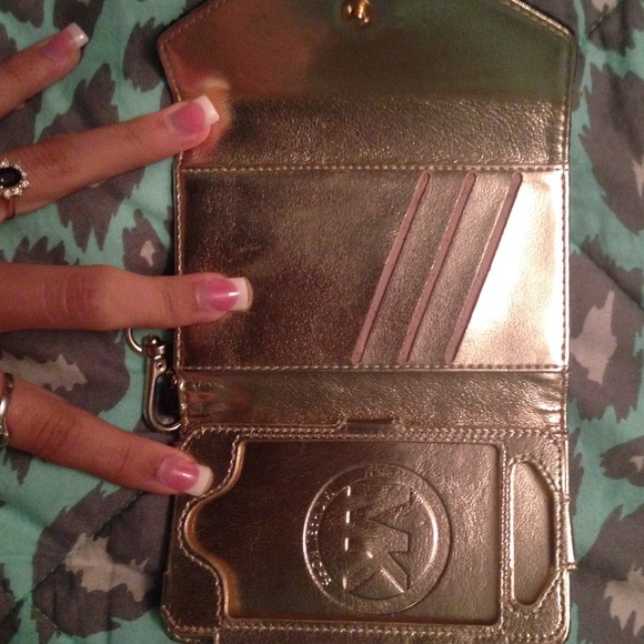 SOLD 🚫 - Picture 3 of 3