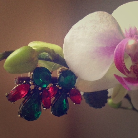 Jewelry - 🔴SOLD🔴Fleur Pink and Green Studs