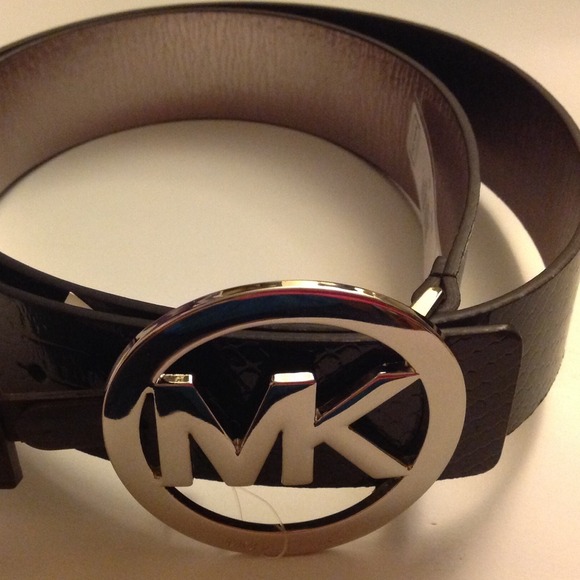MICHAEL Michael Kors Accessories - MICHAEL KORS BELT BLACK SIZE M, MK LOGO BUCKLE NWT