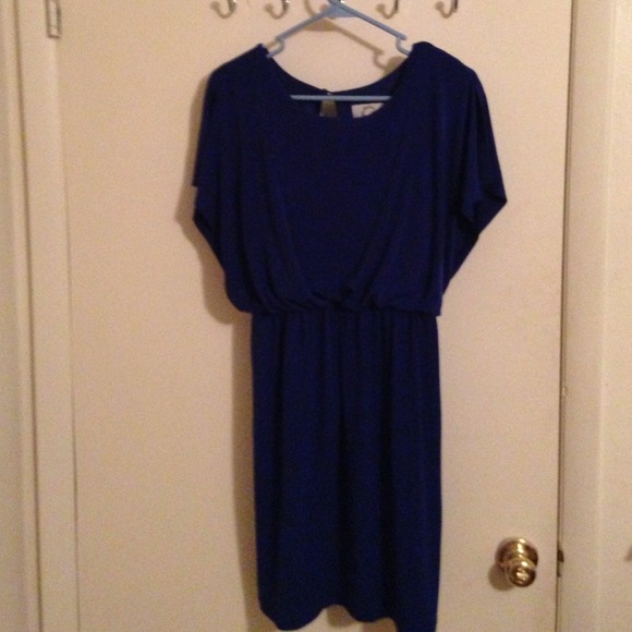 🚫sold in bundle🚫t - Picture 2 of 4