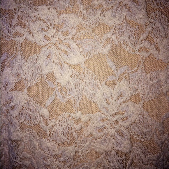 Lace Front Quarter Sleeve Shirt! - Picture 1 of 3