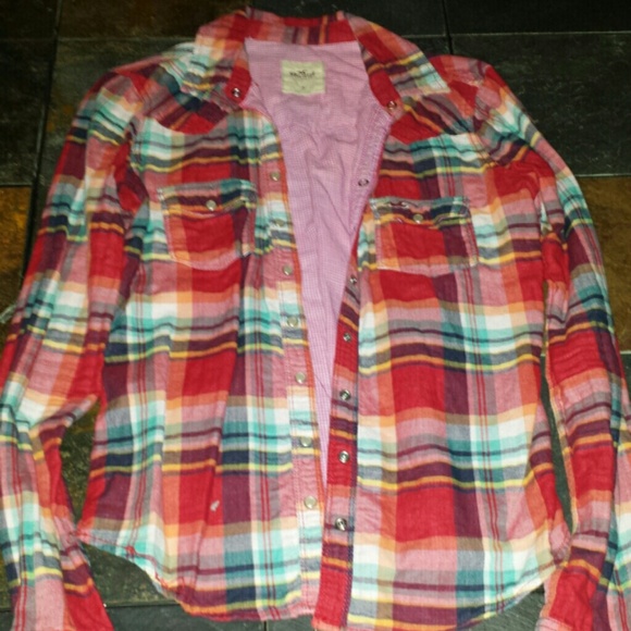 Sold.   ....Hollister plaid top