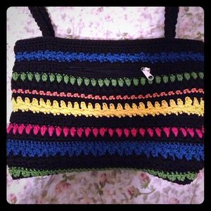 Knit handbag