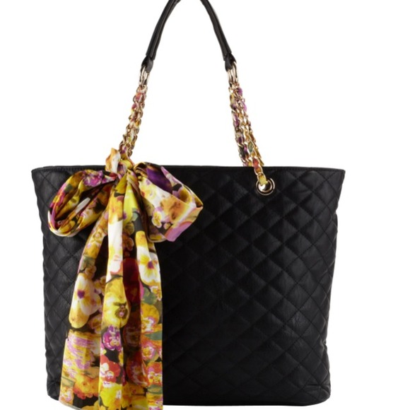 Aldo Quilted Cream Bag *Like New*