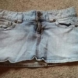 Guess skirt