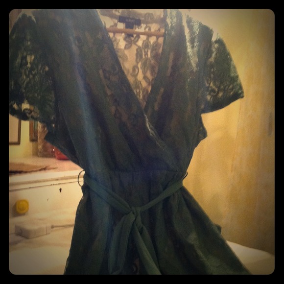 Alfani XL emerald green lace blouse