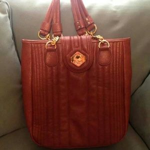Jessica Simpson purse
