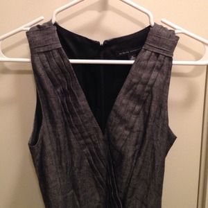 Banana Republic VNeck work shift