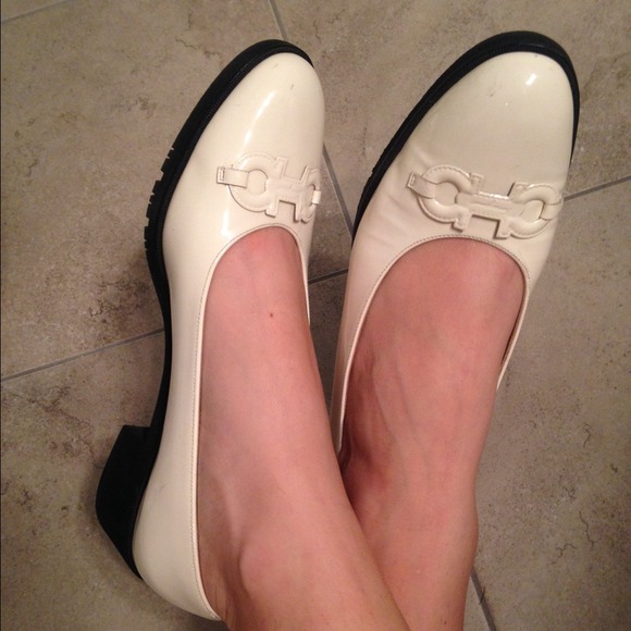 Salvatore Ferragamo women's flats