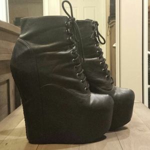 Reserved! Pls do not buy Jeffrey campbell,size 8