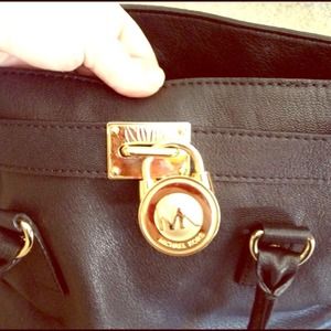 MK Large Hamilton Tote w/ Gold Hardware.