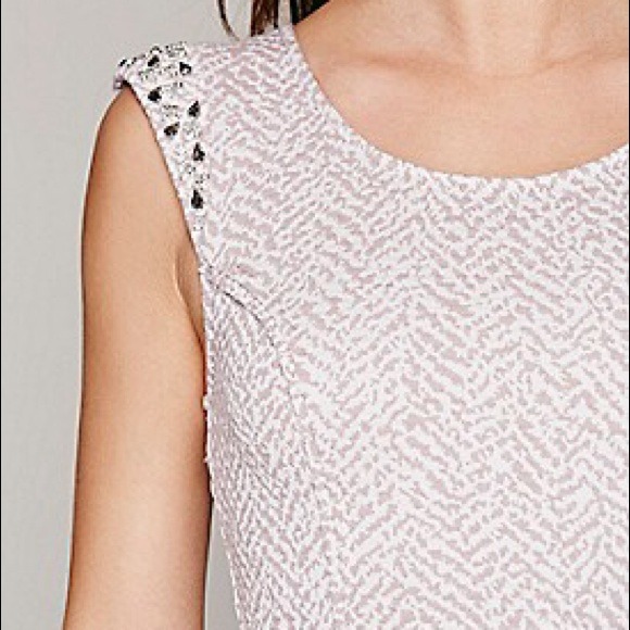 Embellished Shoulders Dress - Picture 4 of 4