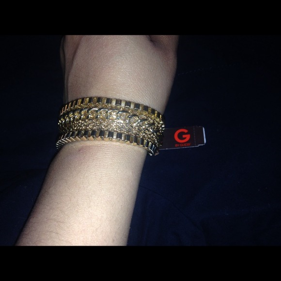 Sold⬅️Guess bracelet