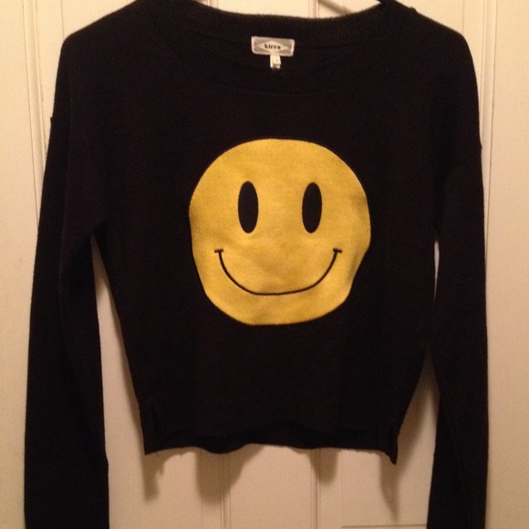 Crop top sweater