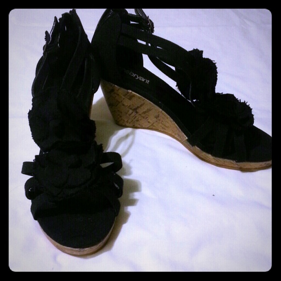 Black wedge sandals