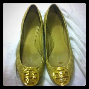 Tory Burch Quilted Flats